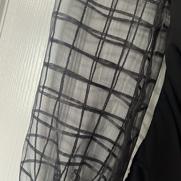 BLACK BODYSUIT - Picture 2 of 4